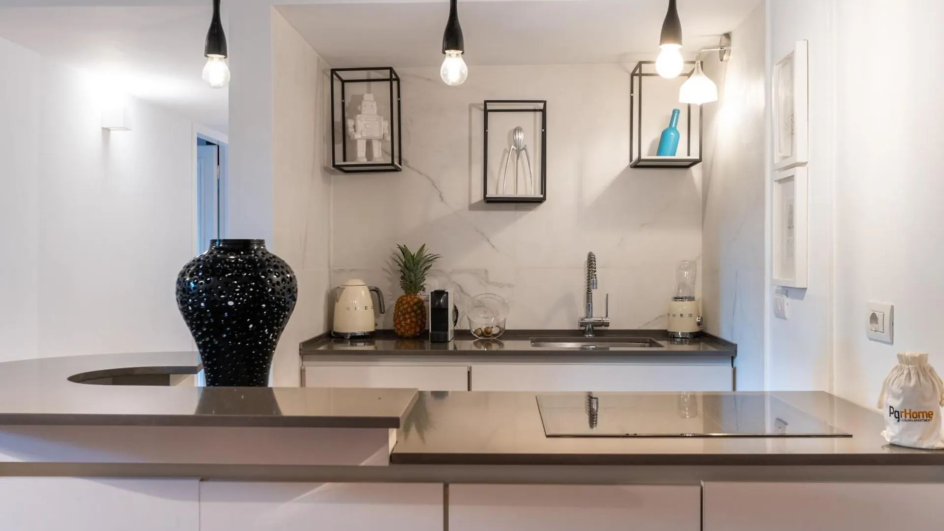 Pgrhome Domus Pantheon Rome Apartment